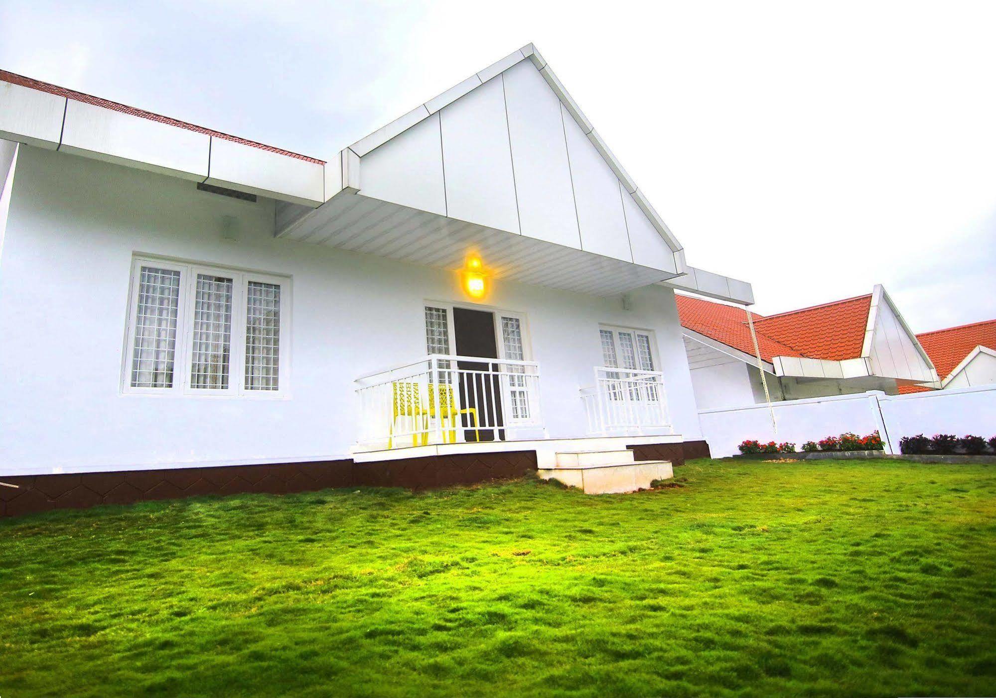 The Fog Munnar Hotel Exterior photo