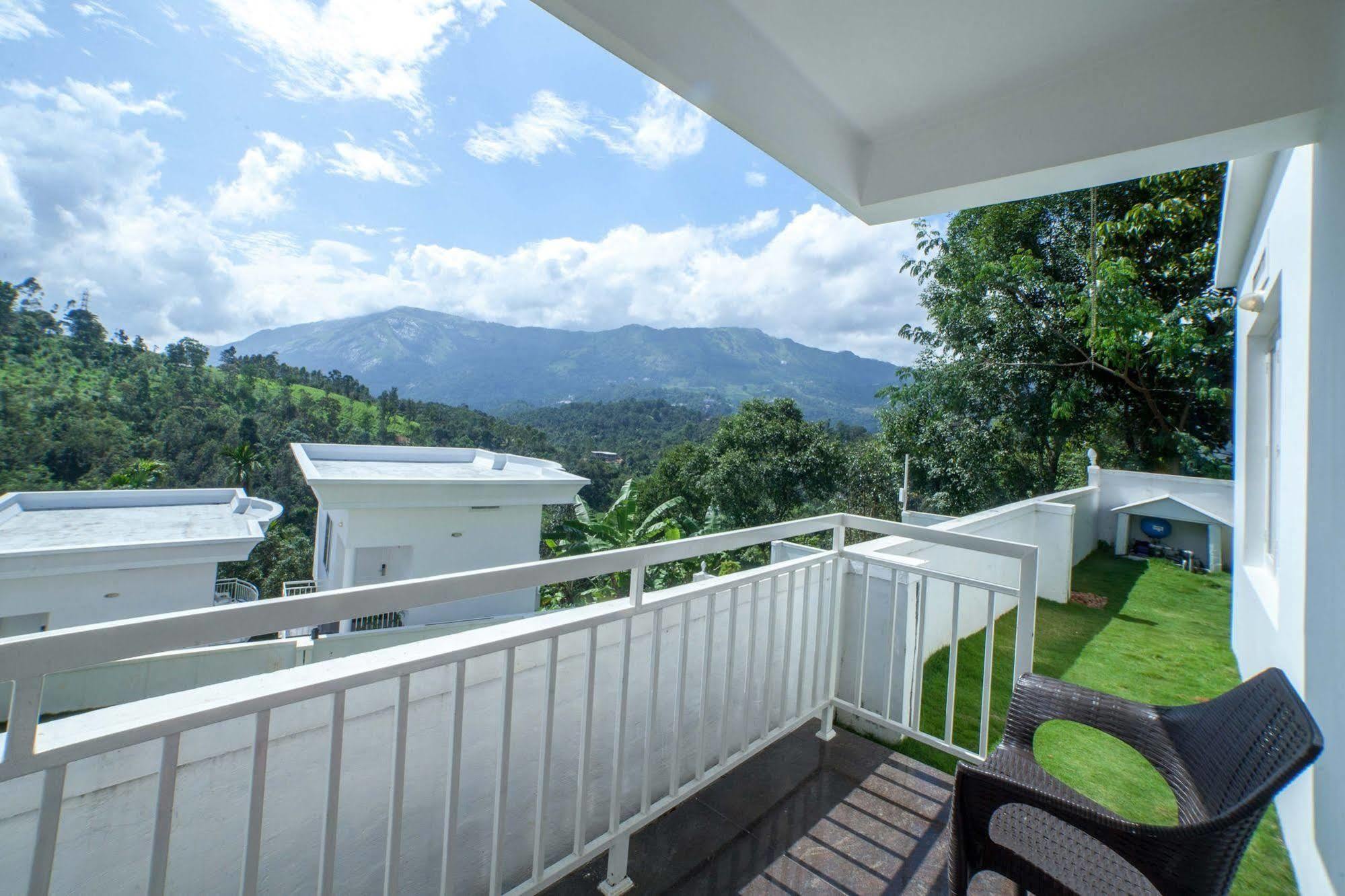 The Fog Munnar Hotel Exterior photo